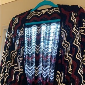 Avenue Black, Red, & White patterned flowy Sweater